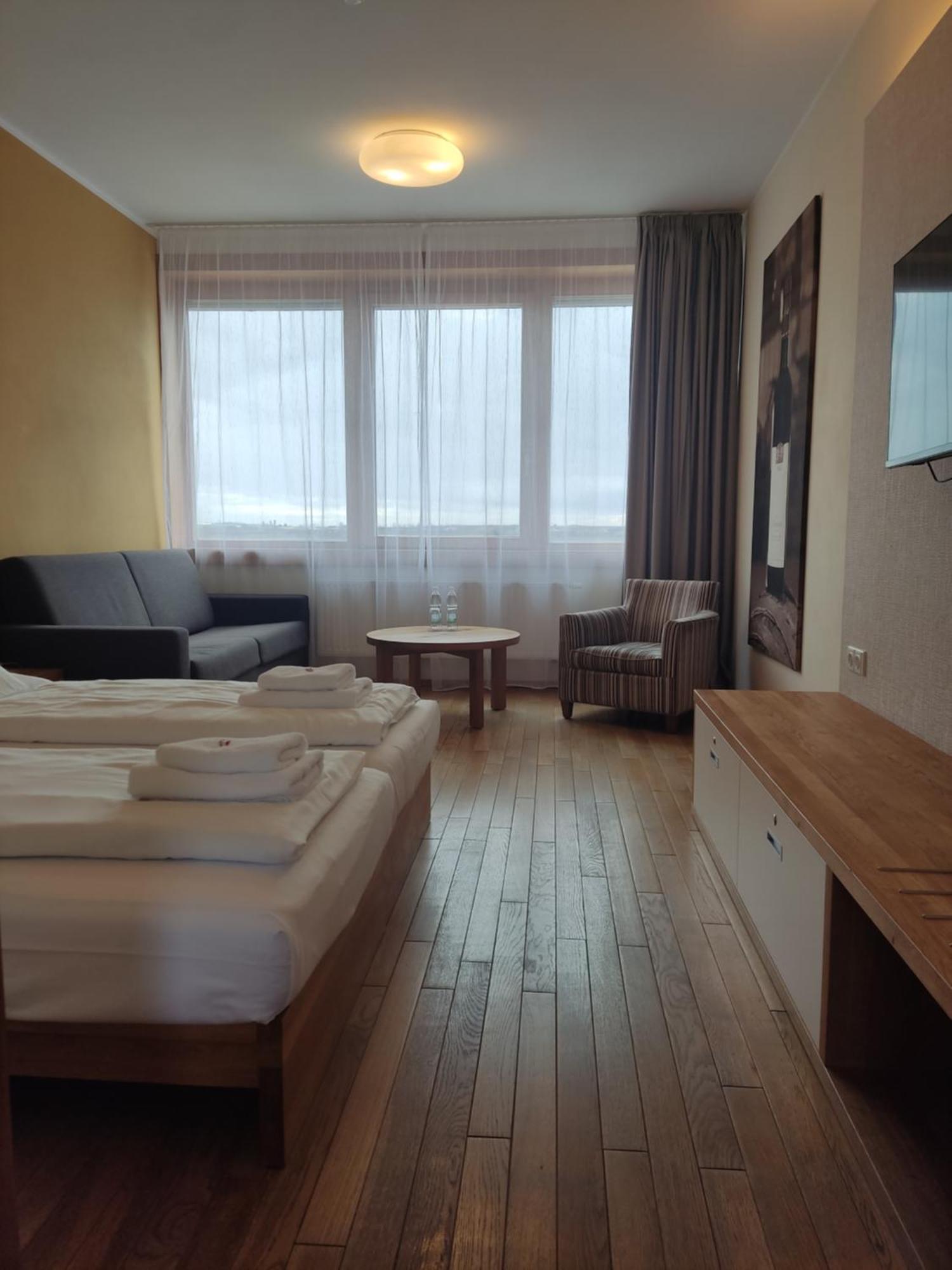 Hotel Madl Velké Bílovice المظهر الخارجي الصورة